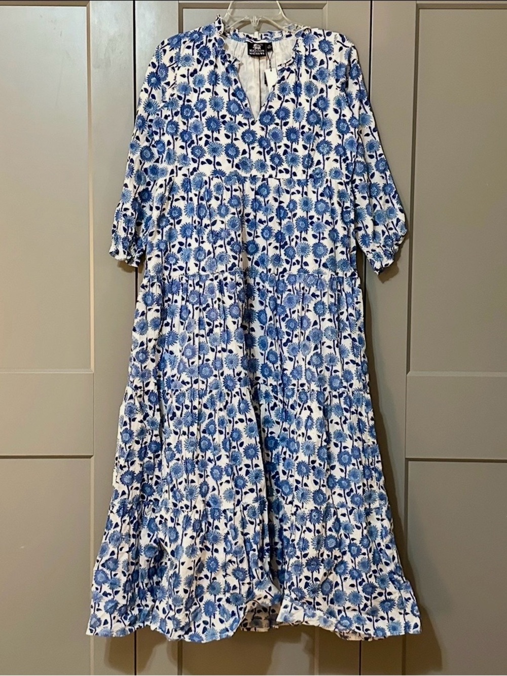 Madison Mathews Block Print Floral Maxi Dress A-line White/Blue Tiered Sz XS NWT